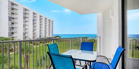 Mainsail 227 Photo