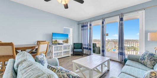 Laketown Wharf 838 Photo