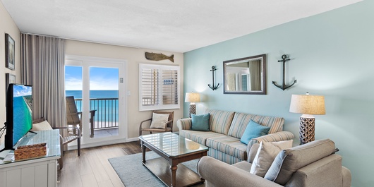 Hol. Surf & Racquet Club 710 Photo
