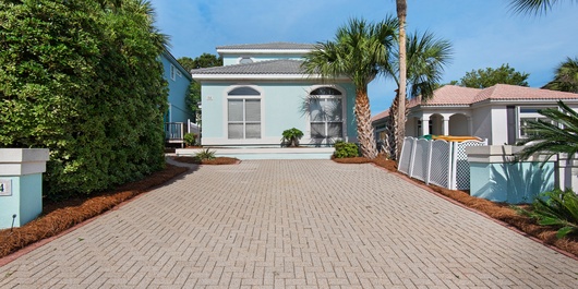 Ocean Breeze Cottage Photo