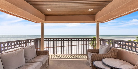 Seaclusion Beach Townhome Photo