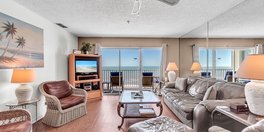 Sea Breeze 704 Photo