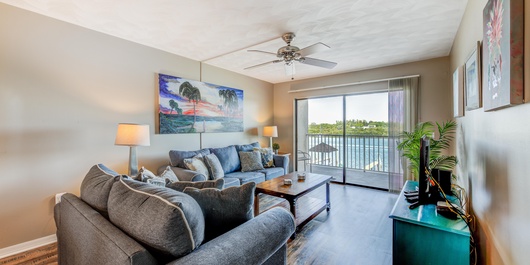 Bayshore Yacht & Tennis 216 Photo