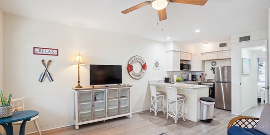 Beach Quarters ALL Photo