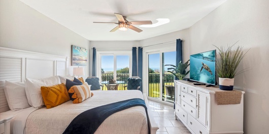 Land's End 7-203 Beach Front - Premier Photo