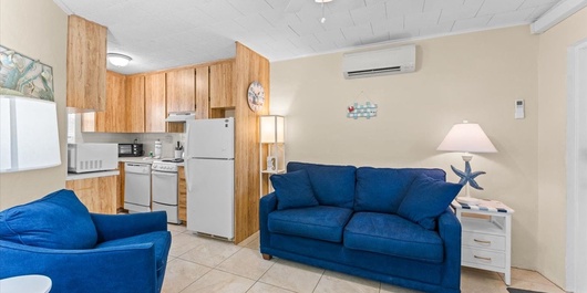 Tropic Terrace Suite 41 Photo