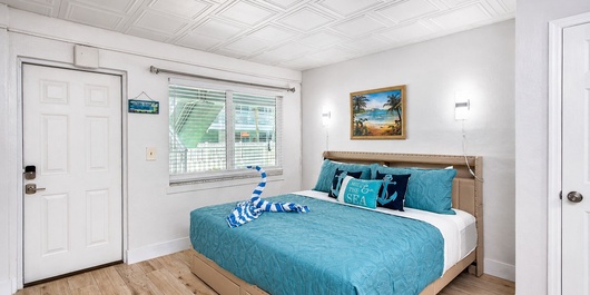 Tropic Terrace Suite 16 Photo