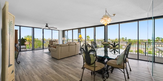 Mansions By The Sea 406B - Premier Photo