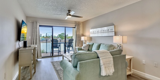 Land's End 4-202 Bay Front - Premier Photo