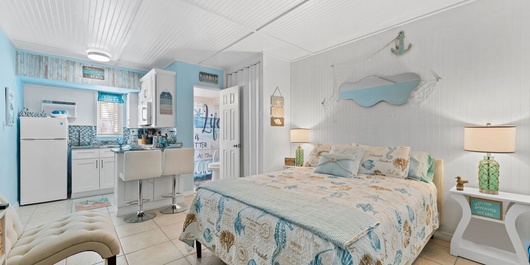 Tropic Terrace Suite 12 Photo