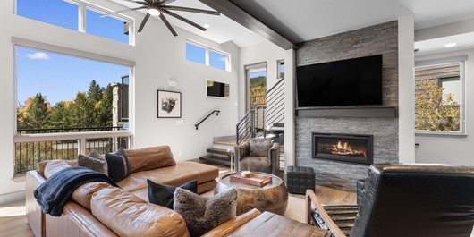 158 Caravelle Drive Photo