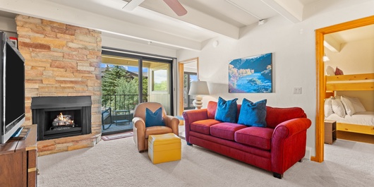 The Lodge at Lake Dillon #308 Photo