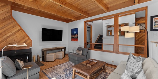 Tennis Townhome #1321 Photo