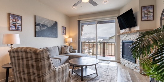 Sail Lofts #303 Photo