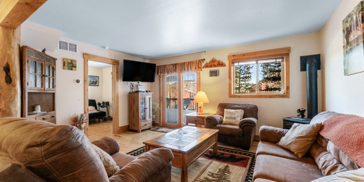 241 North Side Circle, Unit A Photo