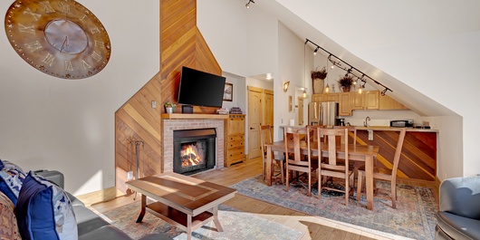 Ski Country Penthouse 4 Photo