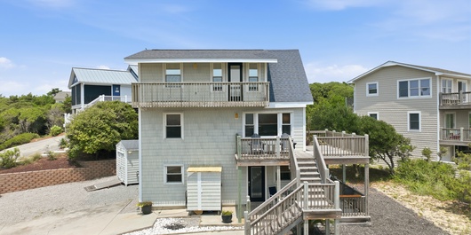 Dolphin Reach's Lower Unit Photo