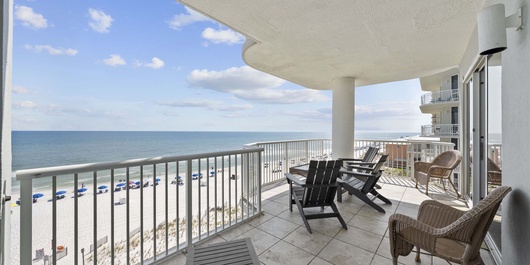 Island Royale 606 Photo
