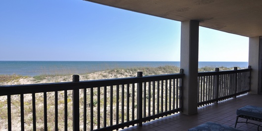 H202S: Heron Cove 202S Photo