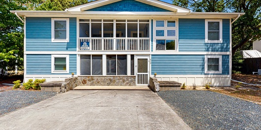 * KDN4512: Sandy Feet Retreat Photo