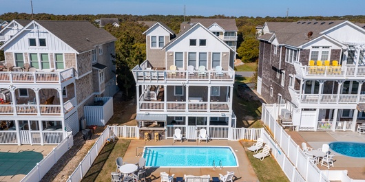 JR101: Avalon Photo
