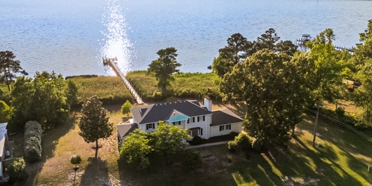 * KH4240: Magnolia Sound Photo