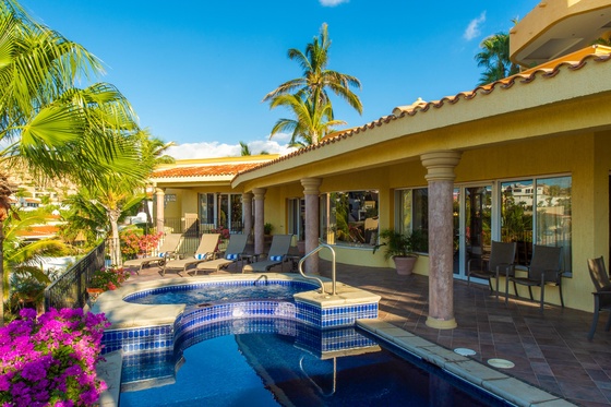 Villa Bougainvillea
