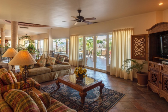 Villa Bougainvillea