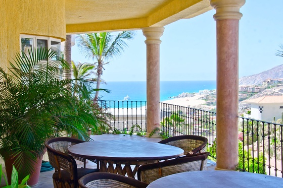 Villa Bougainvillea