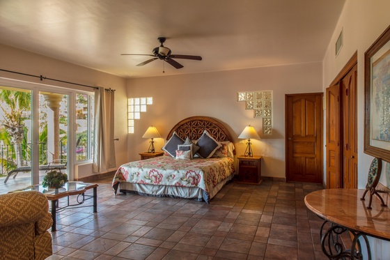 Villa Bougainvillea