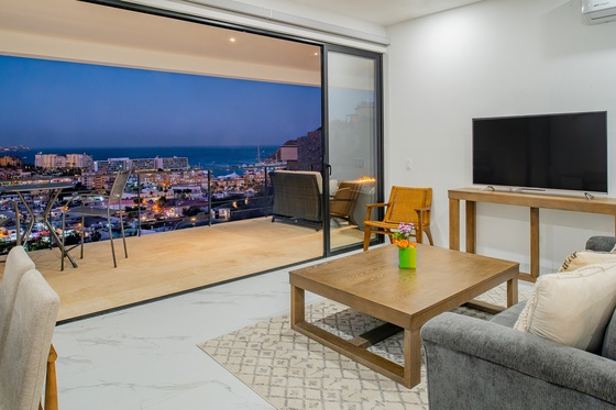 Montemar Luxury Hotel Residences at Pedregal Unit 503