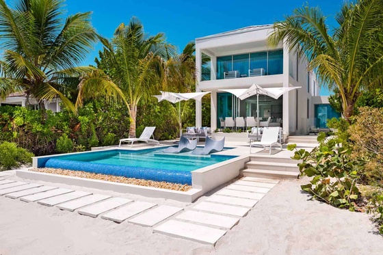 Seascape at Grace Bay Club