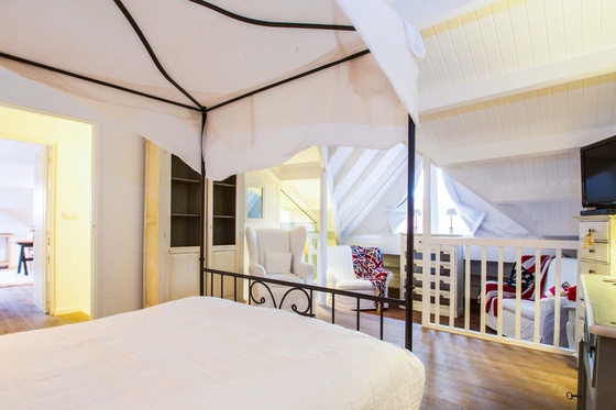 Suite Harbour