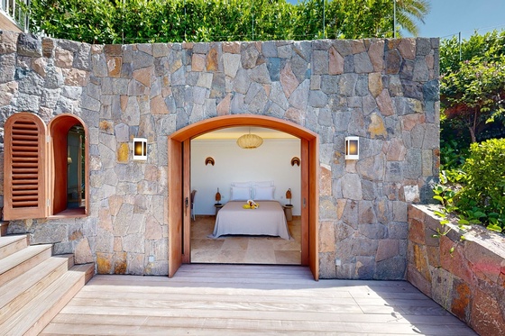 Mustique