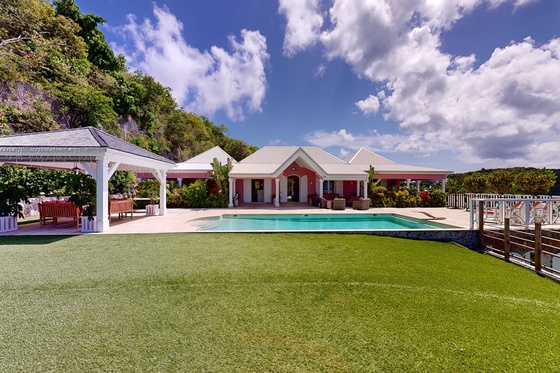 Mustique