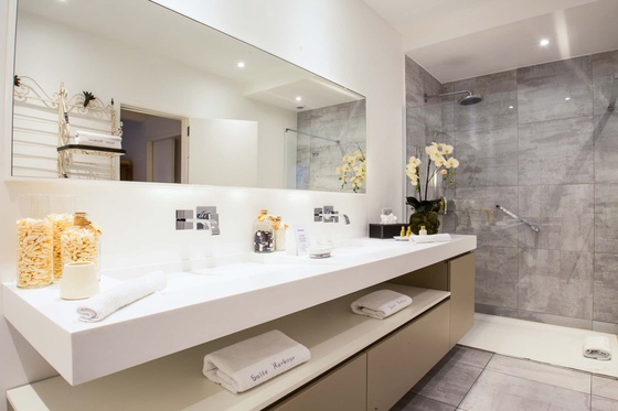 Suite Harbour