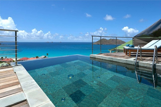 Flamands Bay