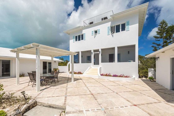 Surf Lodge