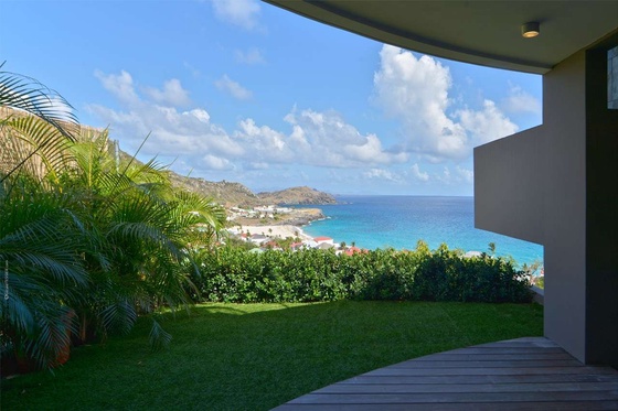 Flamands Bay