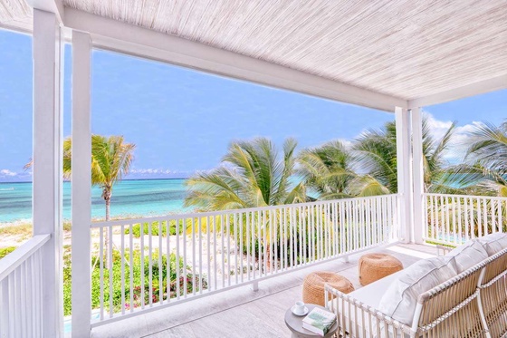 Kisiwa at Grace Bay Club