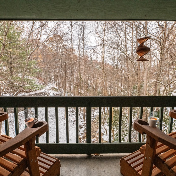 Hiker's Hideaway's relaxing deck