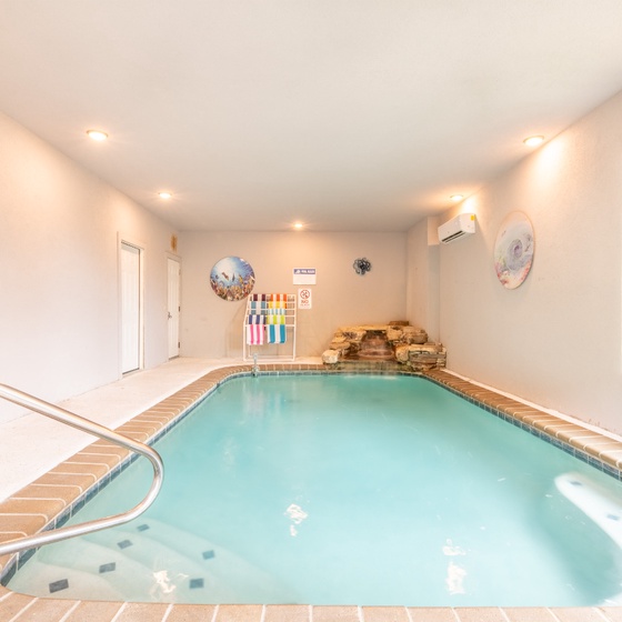 Autumn Bear's private heated indoor pool