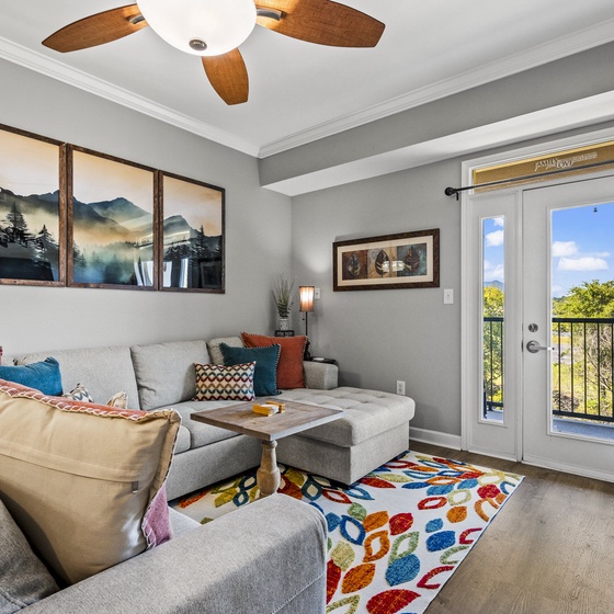 River Overlook's cozy living area