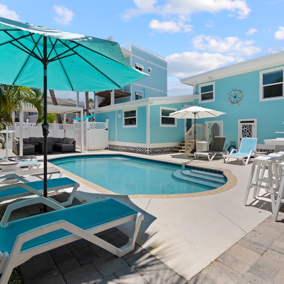Welcome to Bluewater's Beach House!