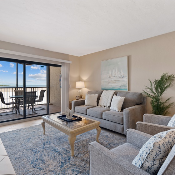 Welcome to Carlos Pointe #224!