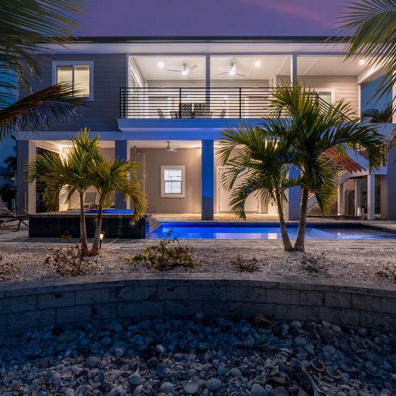 Welcome to Shella Close to the Beach!