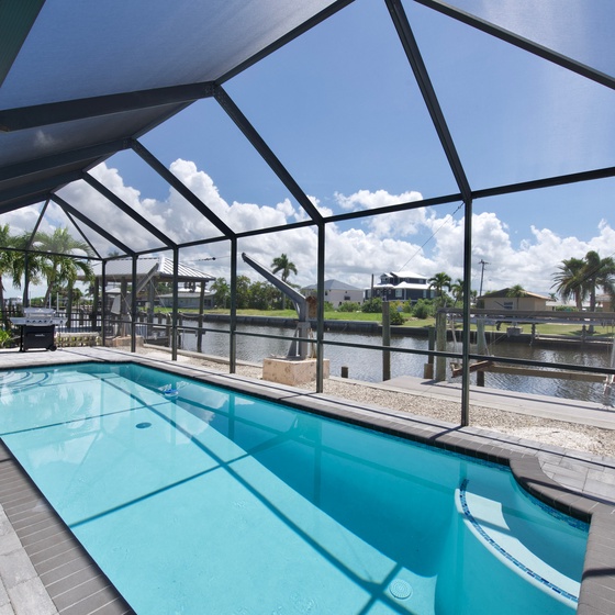 Private Pool Overlooking the Canal