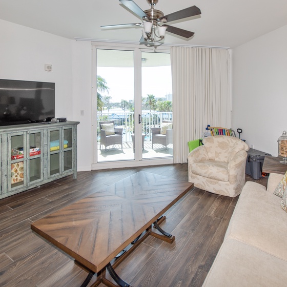 Welcome to The Palms of Destin 1411 - The Pretty Palm!