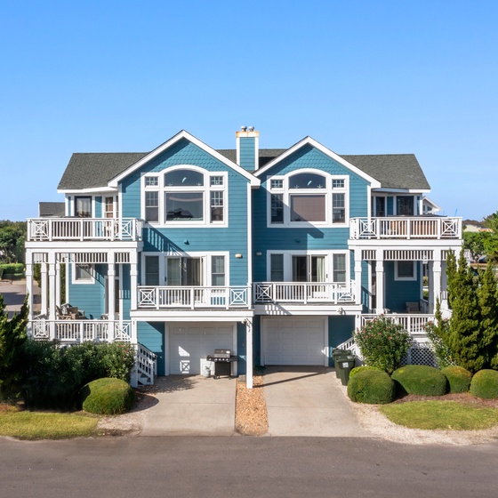 BU18: White Dolphin | Front Exterior