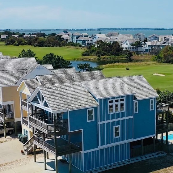 SAND1: Endless Summer | Front Exterior